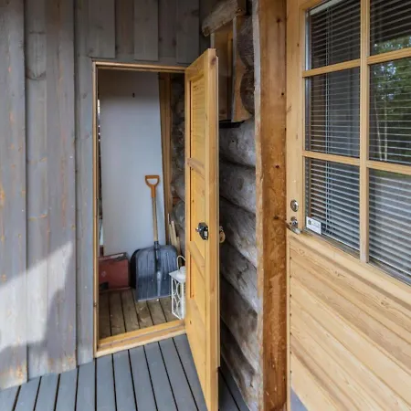 Kukasrakka C10 By Interhome Holiday home Akaslompolo