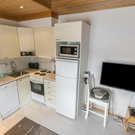 Kukasrakka C10 By Interhome